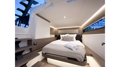 2028 GUNBOAT 72 - photo 23