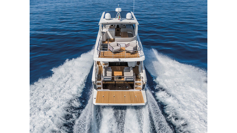 Photo of ABSOLUTE NAVETTA 53 53'