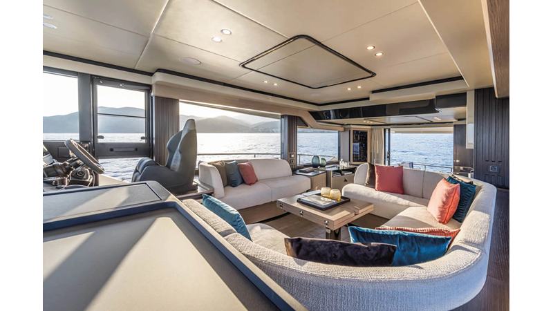 Photo of ABSOLUTE NAVETTA 53 53'