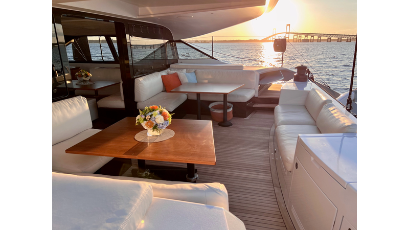 Photo of GUNBOAT GUNBOAT 68 68'