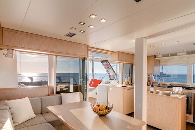 Photo of LAGOON Aurous 52'
