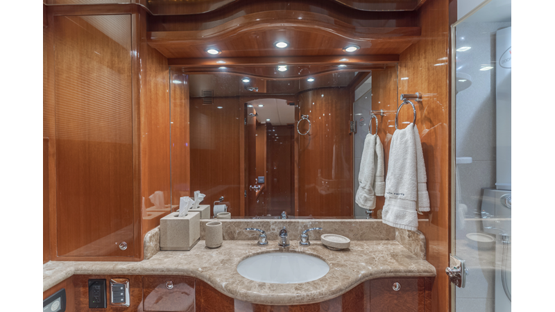 Photo of HAMPTON YACHTS MALOU 62'