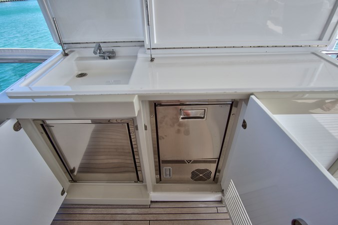 Photo of AZIMUT YACHTS GRATITUDE 72' 3