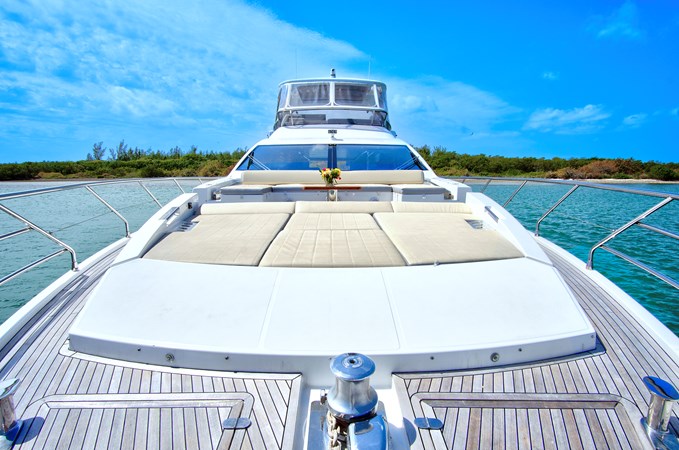 Photo of AZIMUT YACHTS GRATITUDE 72' 3