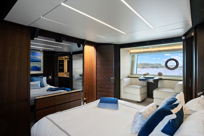 Photo of AZIMUT YACHTS GRATITUDE 72' 3