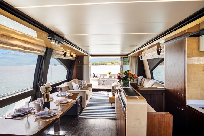 Photo of AZIMUT YACHTS GRATITUDE 72' 3