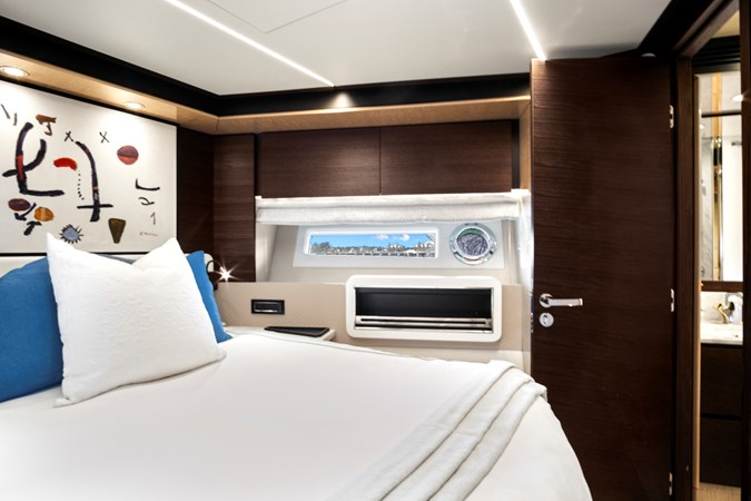 Photo of AZIMUT YACHTS GRATITUDE 72' 3