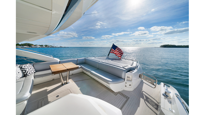 Photo of SUNSEEKER Gravitas 68'