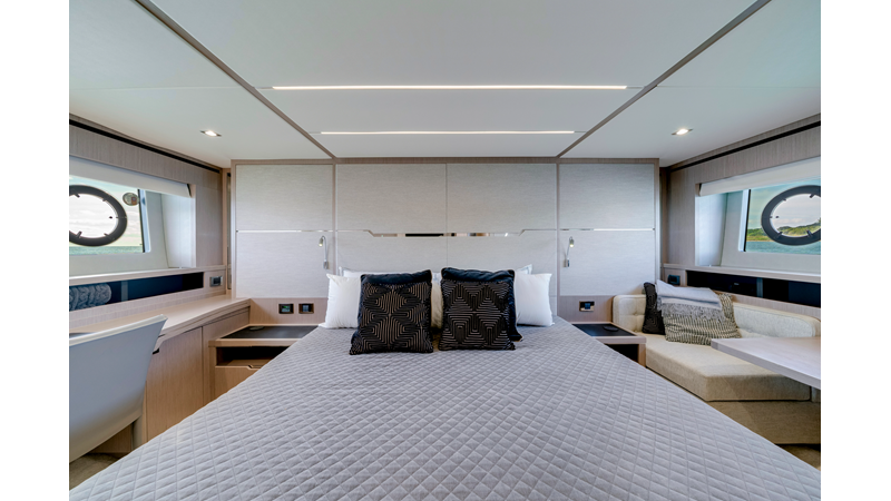 Photo of SUNSEEKER Gravitas 68'