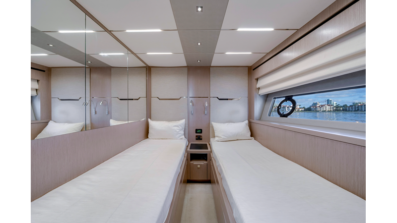 Photo of SUNSEEKER Gravitas 68'