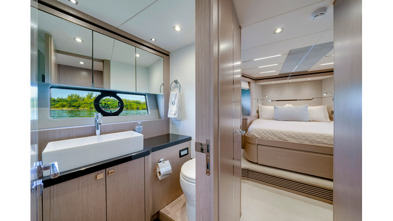 Photo of SUNSEEKER Gravitas 68'