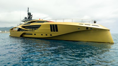 PALMER & JOHNSON 2014 KHALILAH Vessel #452060 - Photo 12