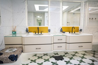 PALMER & JOHNSON 2014 KHALILAH Vessel #452060 - Photo 20