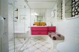 PALMER & JOHNSON 2014 KHALILAH Vessel #452060 - Photo 26