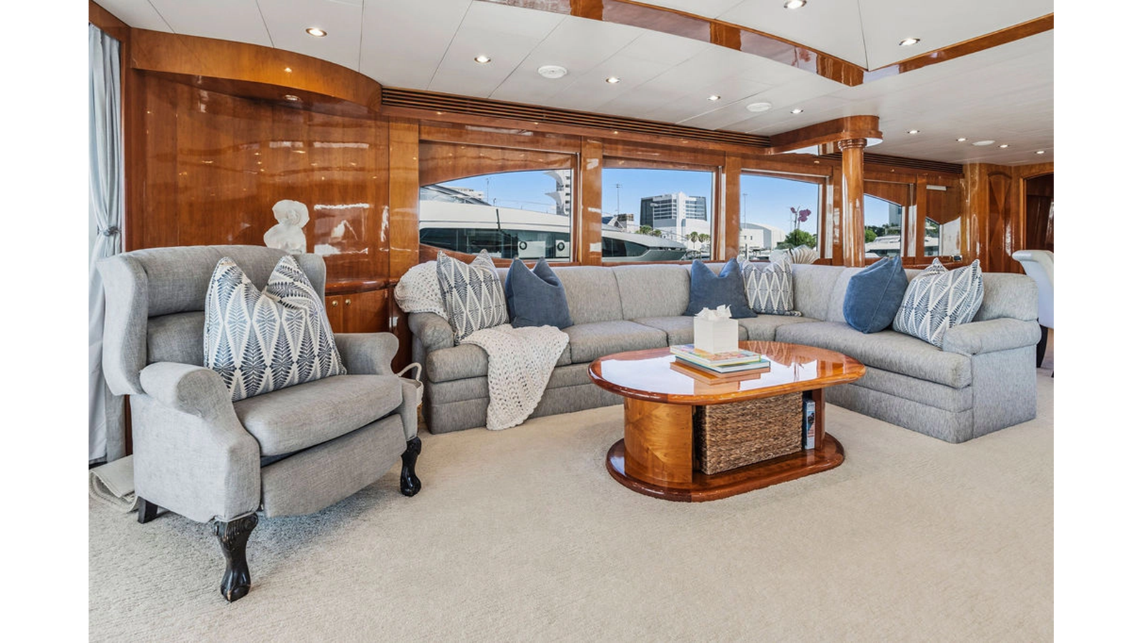 100' Westport 