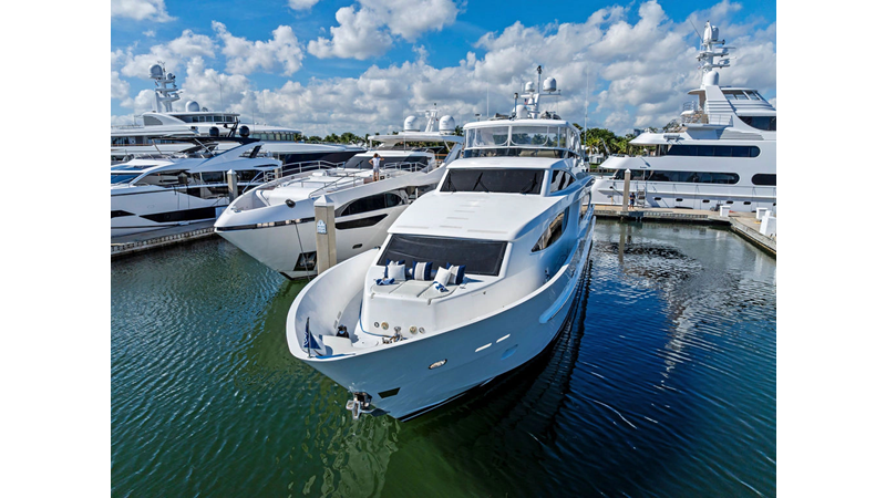 2009 HARGRAVE CUSTOM YACHTS 100