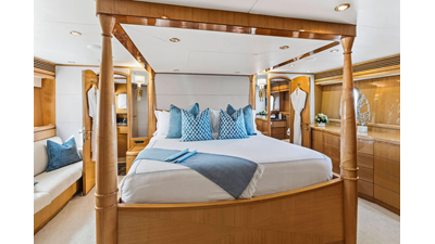 2009 HARGRAVE CUSTOM YACHTS 101 - photo 30