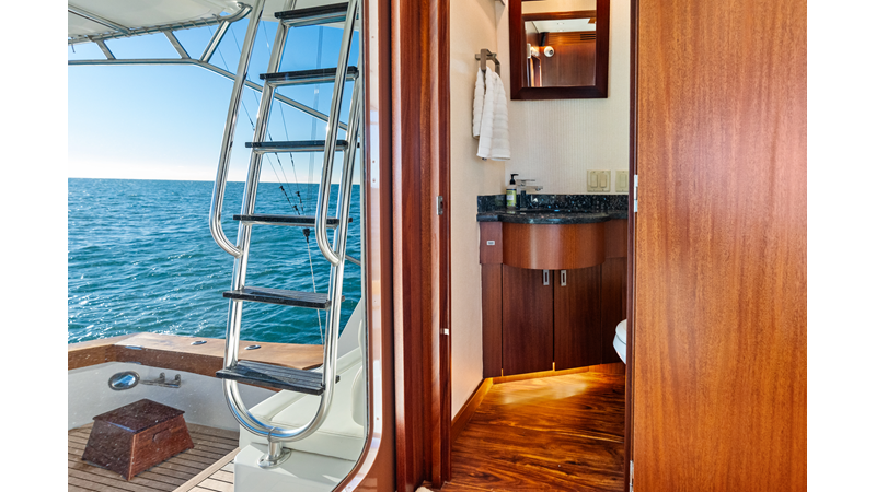 Photo of HATTERAS FIRTH'S CHASM 77'