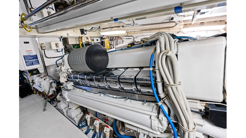 Photo of HATTERAS FIRTH'S CHASM 77'