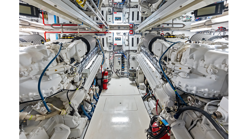 Photo of HATTERAS FIRTH'S CHASM 77'