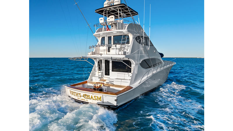 2011 HATTERAS Enclosed Bridge