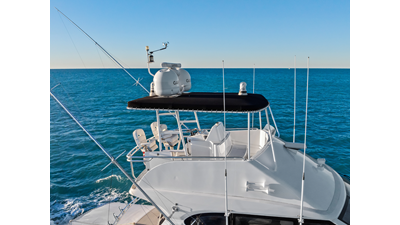 2011 HATTERAS Enclosed Bridge - photo 46
