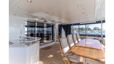 2002 DESTINY 104 Raised Pilothouse - photo 14