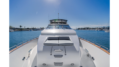 2002 DESTINY 104 Raised Pilothouse - photo 25