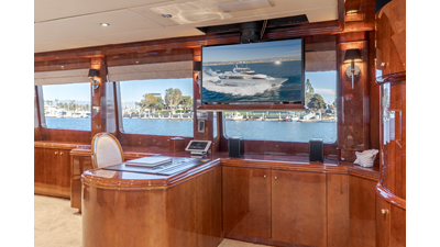 2002 DESTINY 104 Raised Pilothouse - photo 28