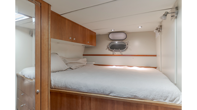 2002 DESTINY 104 Raised Pilothouse - photo 54
