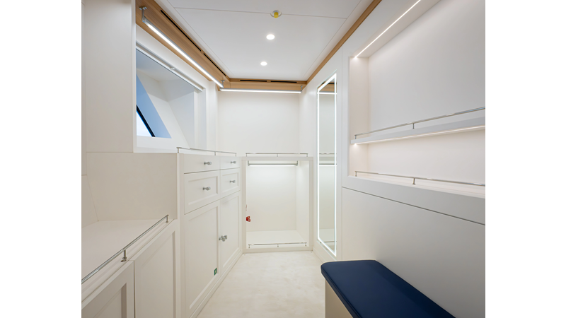 Photo of RMK MARINE SEVEN SEAS 120'