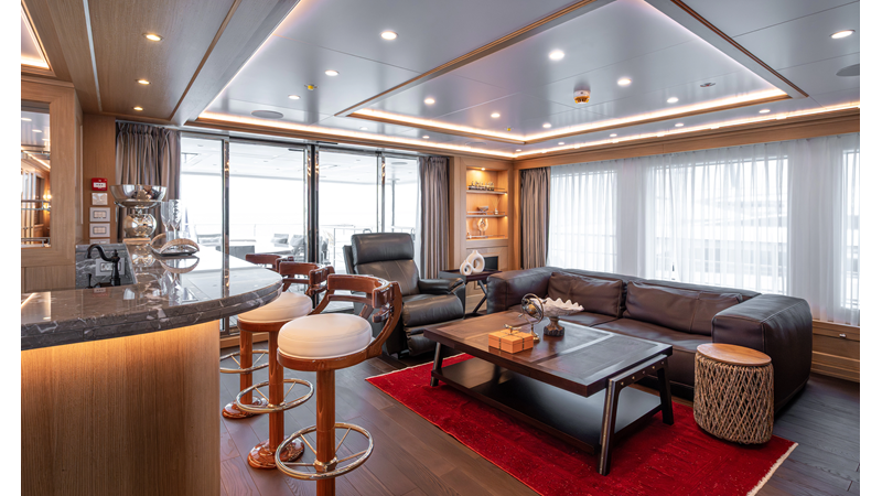 Photo of RMK MARINE SEVEN SEAS 120'