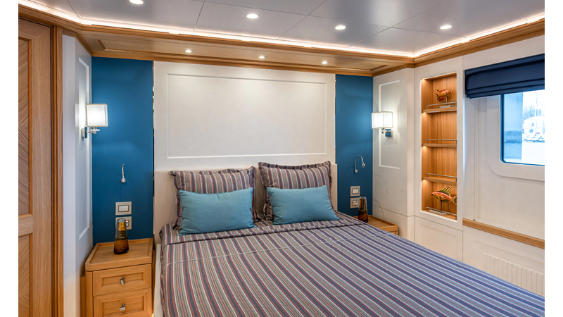 Photo of RMK MARINE SEVEN SEAS 120'