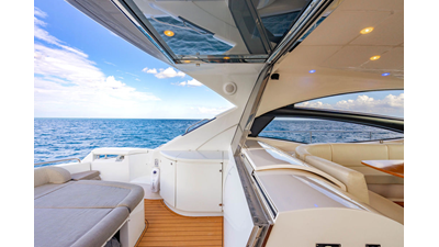 2006 PERSHING 62 - photo 10