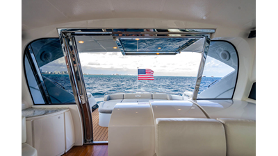 2006 PERSHING 62 - photo 11