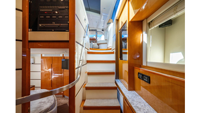 2006 PERSHING 62 - photo 19