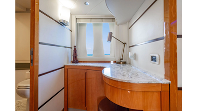 2006 PERSHING 62 - photo 24