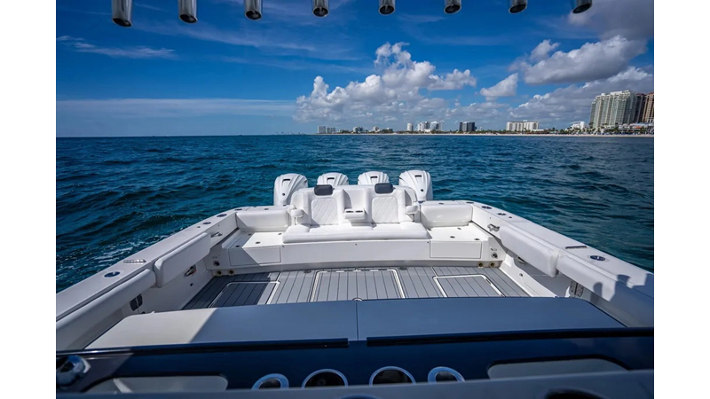 Photo of HCB DREAM CHASER 53'