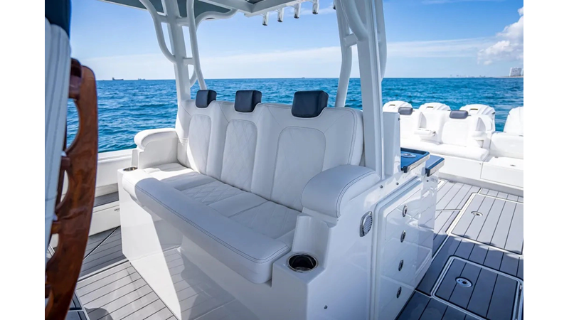 Photo of HCB DREAM CHASER 53'