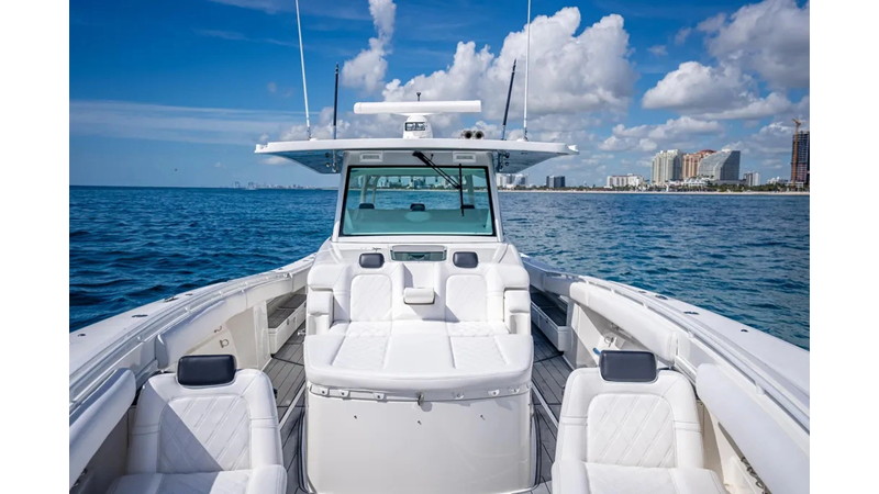 Photo of HCB DREAM CHASER 53'