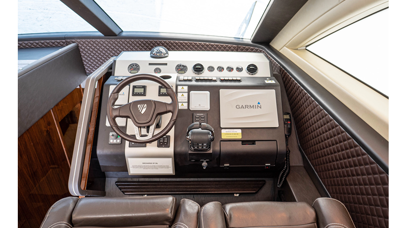 Photo of FAIRLINE FOREVER RECESS 53'