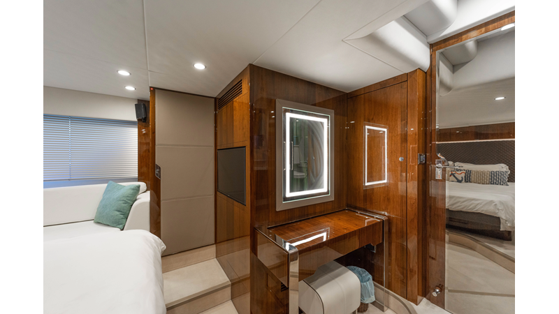Photo of FAIRLINE FOREVER RECESS 53'