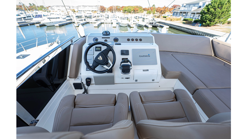 Photo of FAIRLINE FOREVER RECESS 53'