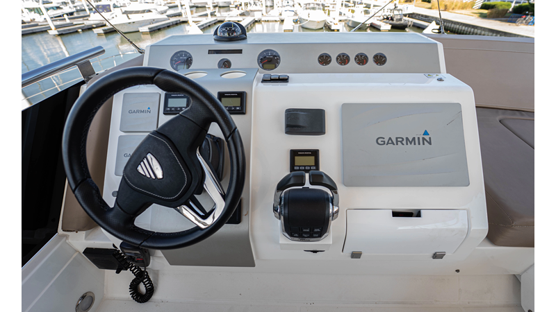 Photo of FAIRLINE FOREVER RECESS 53'