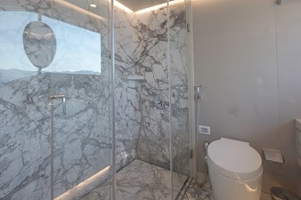 2019 NUMARINE 32XP - photo 28