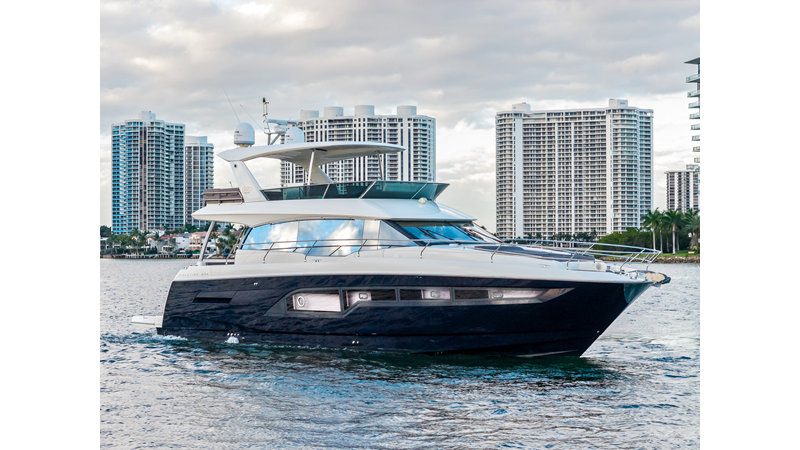 2018 PRESTIGE 630 Flybridge