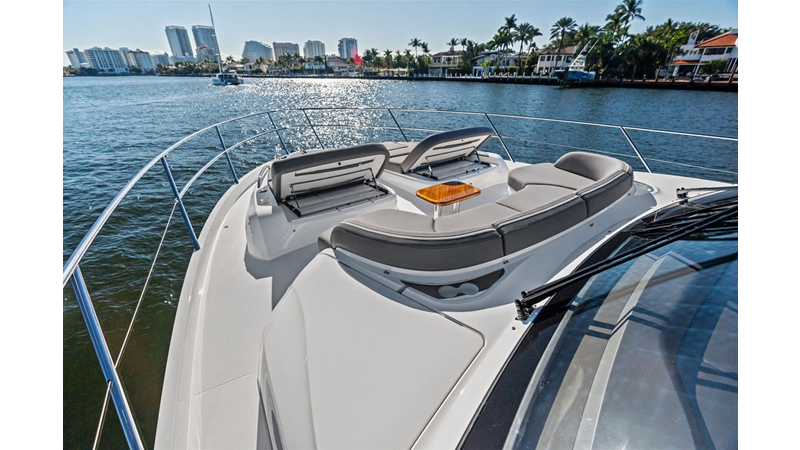 Photo of PRINCESS YACHTS R&R 65'