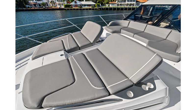 Photo of PRINCESS YACHTS R&R 65'