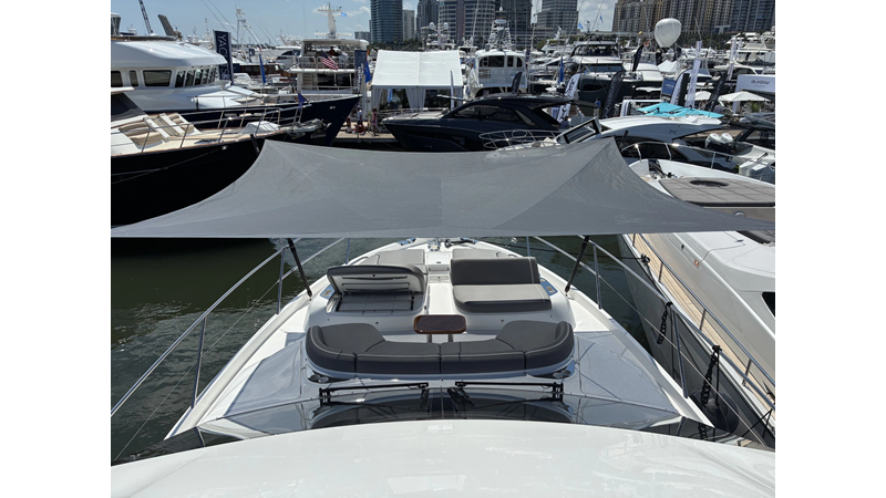 Photo of PRINCESS YACHTS R&R 65'