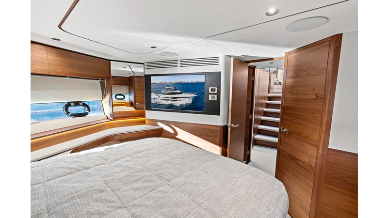Photo of PRINCESS YACHTS R&R 65'